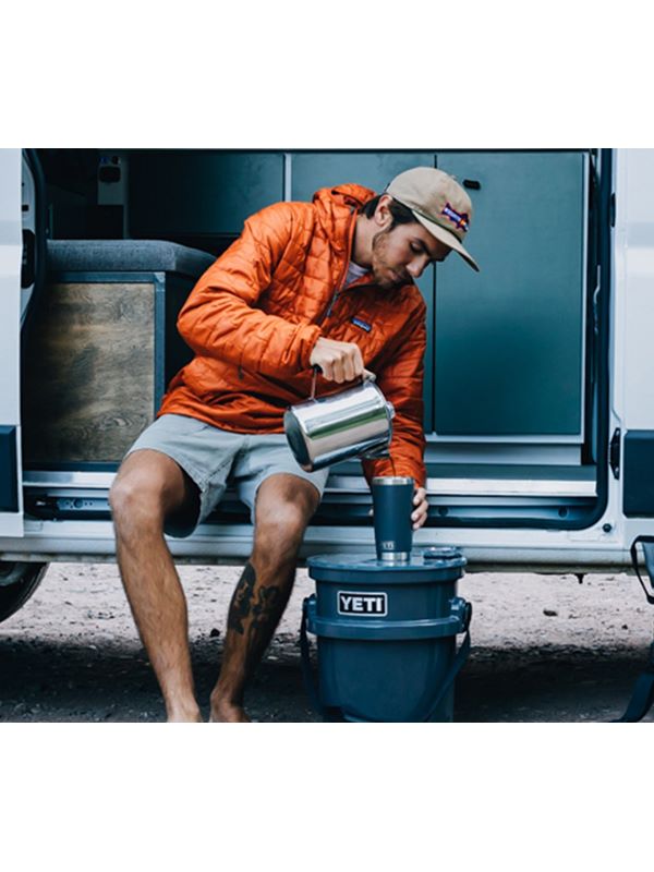 Rambler 20 oz Tumbler Variable Yeti   