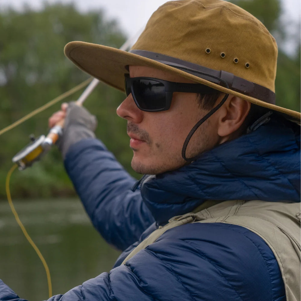 Vallon | Freshwater Revivals | Black polarised sunglasses Vallon