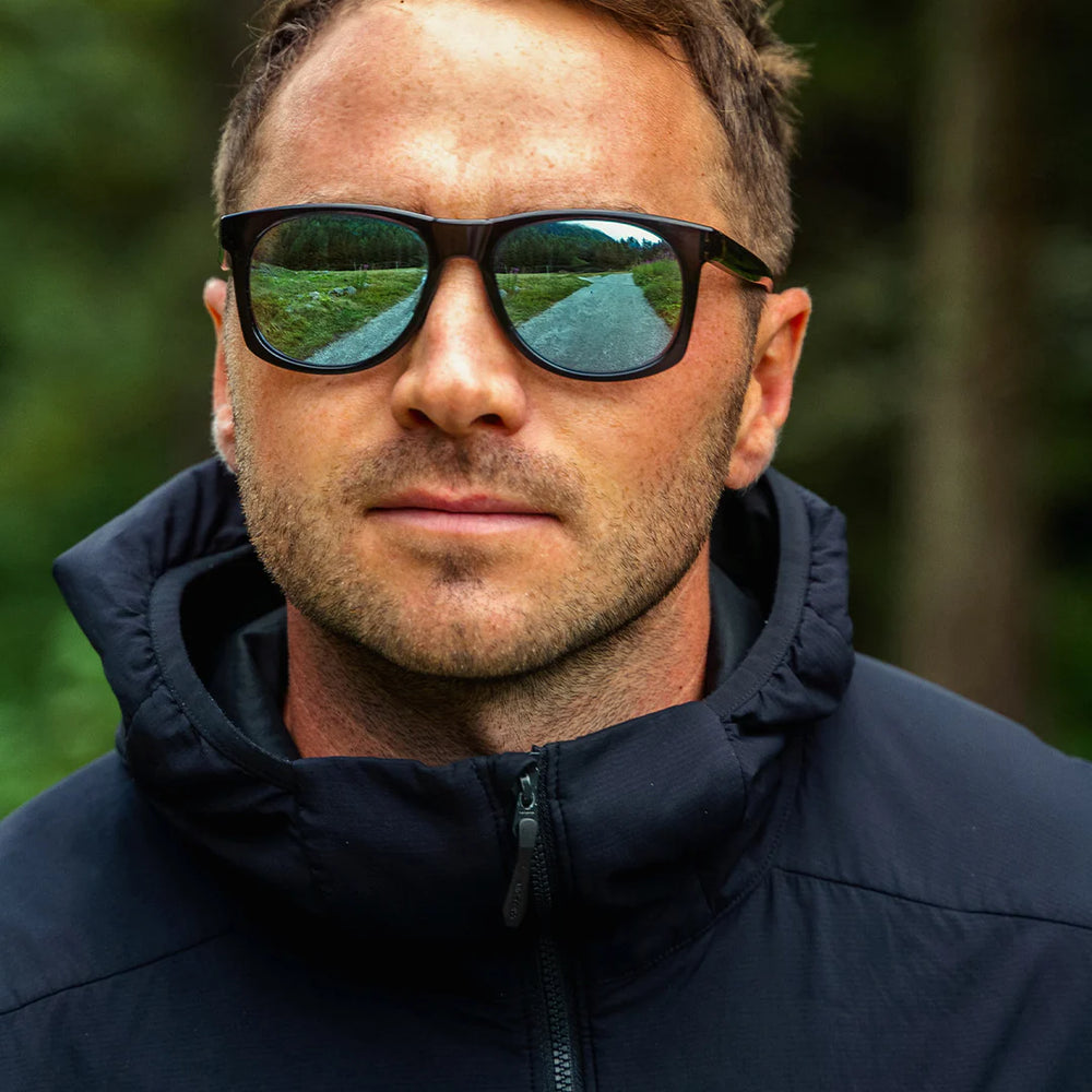 Vallon | Ventures | Black / Blue polarised sunglasses Vallon